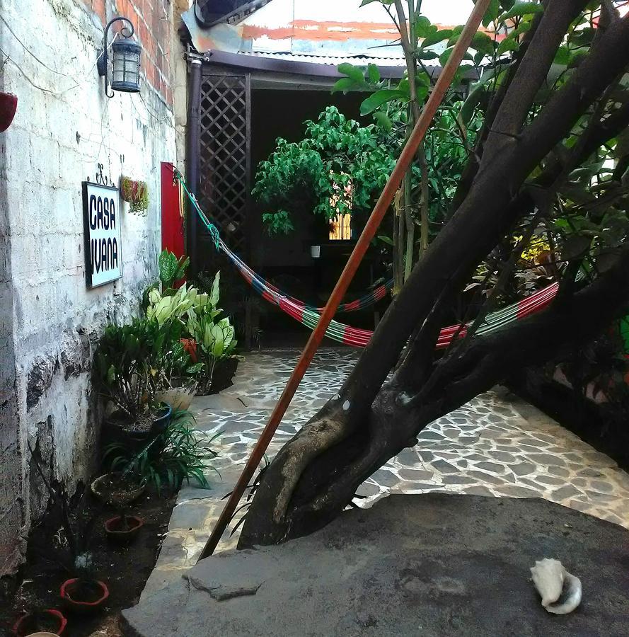 Hostal Casa Ivana León Dış mekan fotoğraf