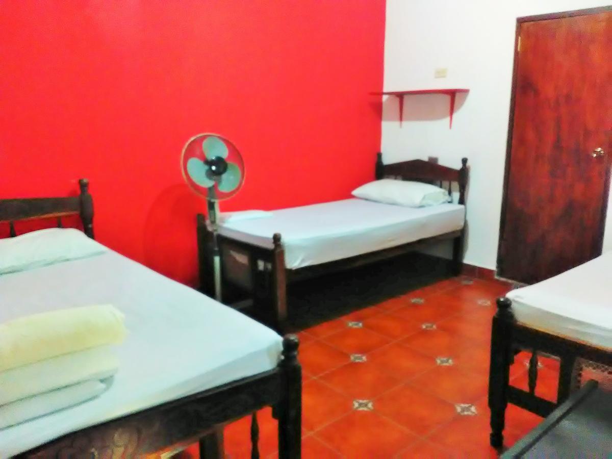 Hostal Casa Ivana León Dış mekan fotoğraf