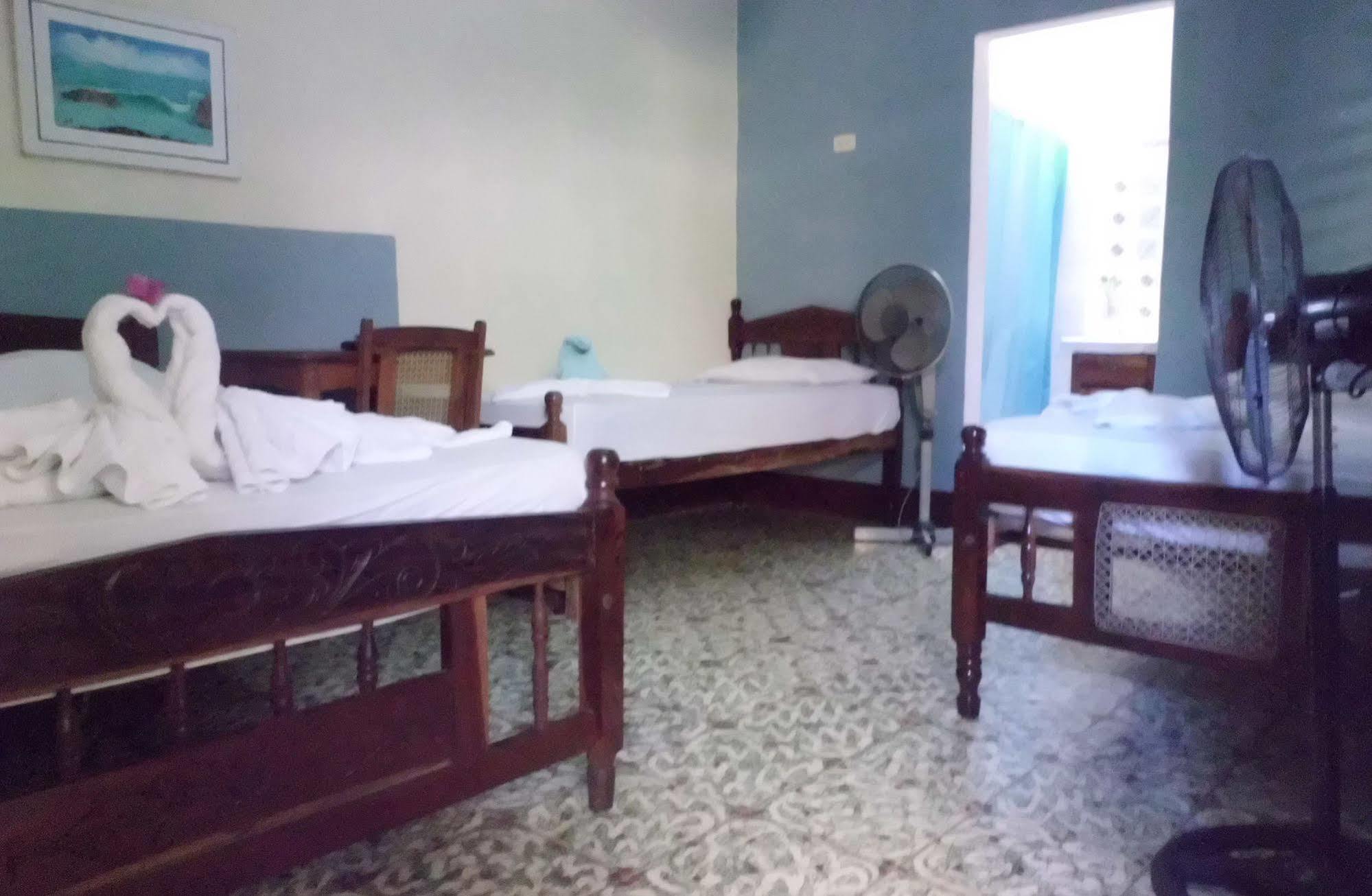 Hostal Casa Ivana León Dış mekan fotoğraf
